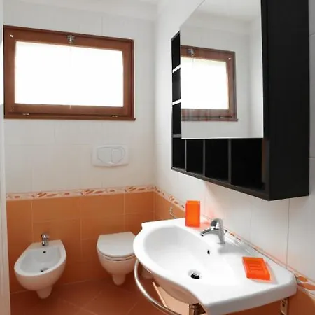 Chiara * רוסולינה מארה